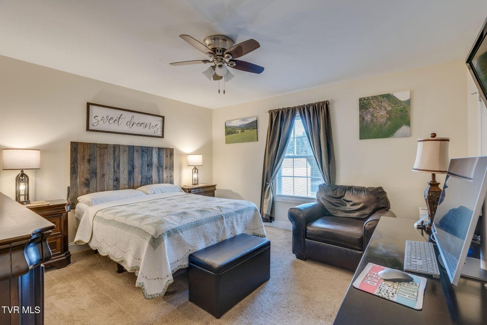 Photo #17: 205 Dawn Drive