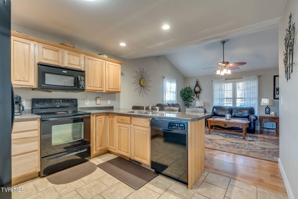 Photo #12: 205 Dawn Drive