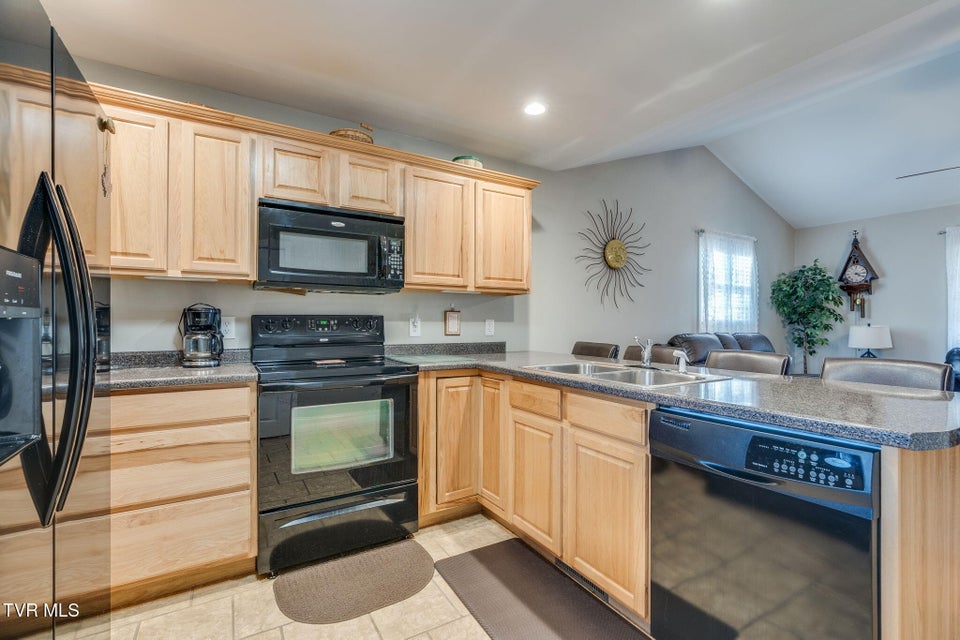 Photo #11: 205 Dawn Drive