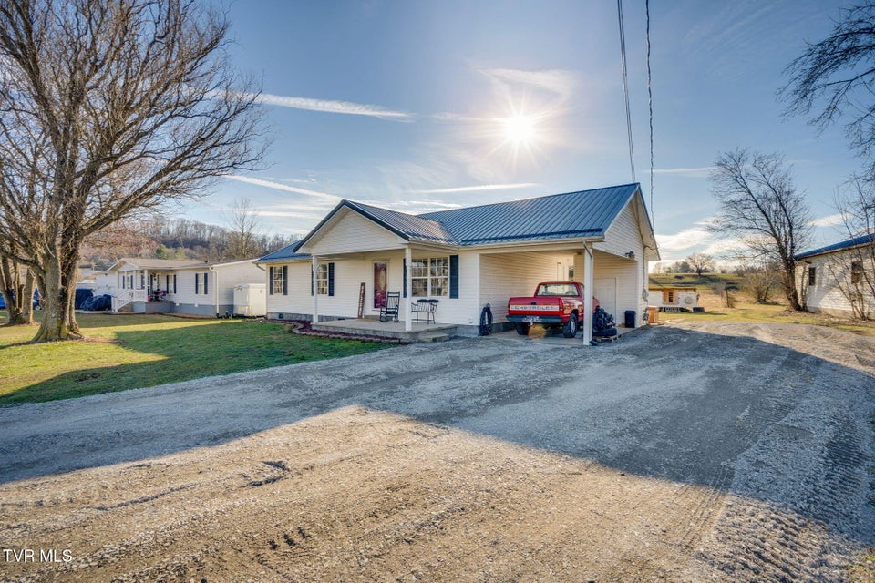 Photo #3: 1449 Independence Avenue