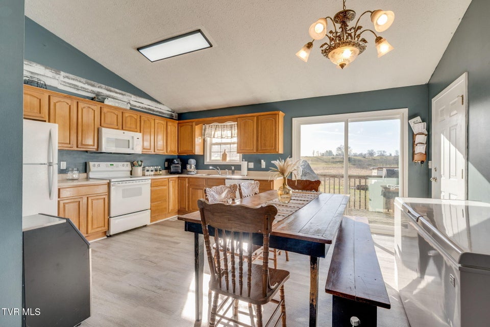 Photo #7: 1449 Independence Avenue