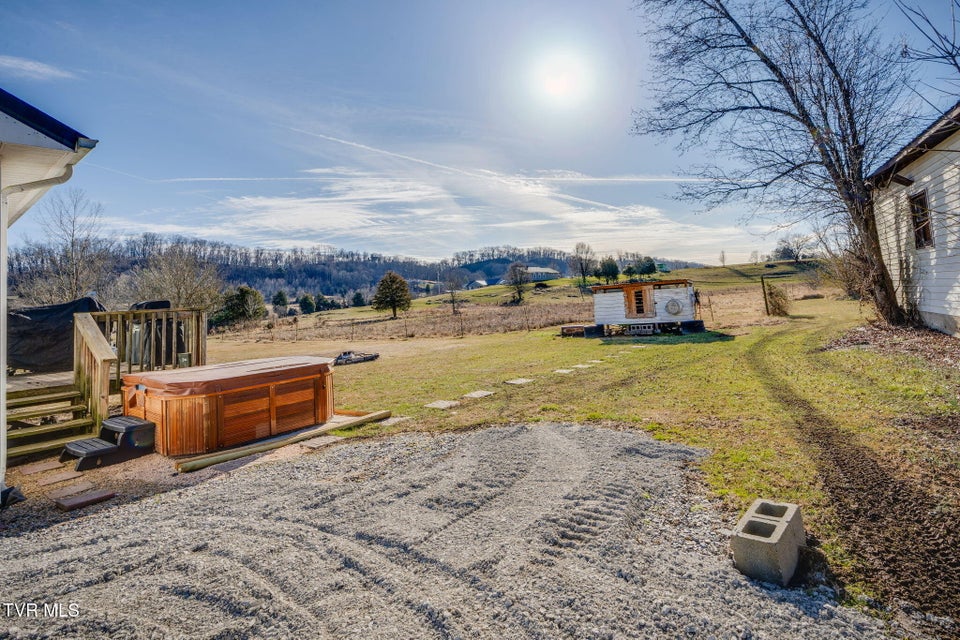 Photo #21: 1449 Independence Avenue