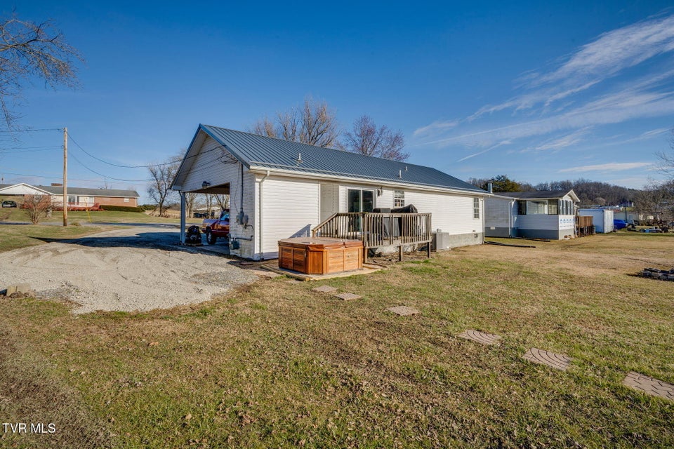 Photo #22: 1449 Independence Avenue