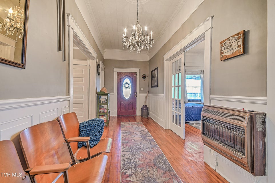 Photo #5: 630 Maple Street