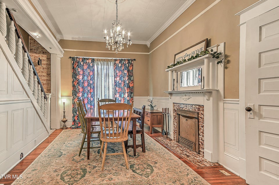 Photo #19: 630 Maple Street