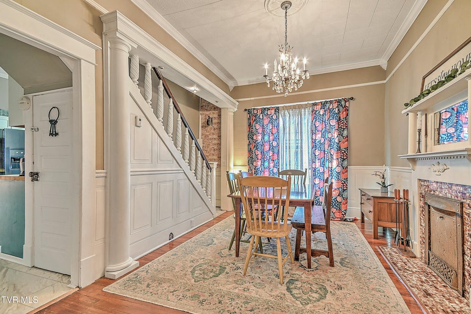 Photo #20: 630 Maple Street