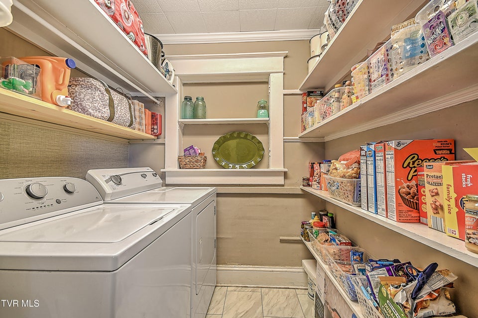 Photo #26: 630 Maple Street