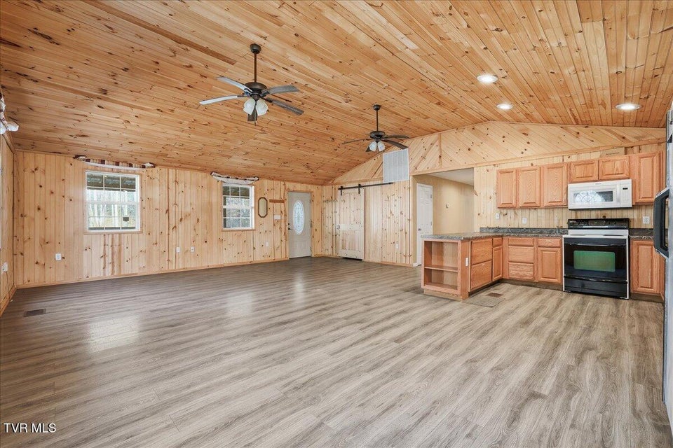 Photo #9: 313 Rogers Road