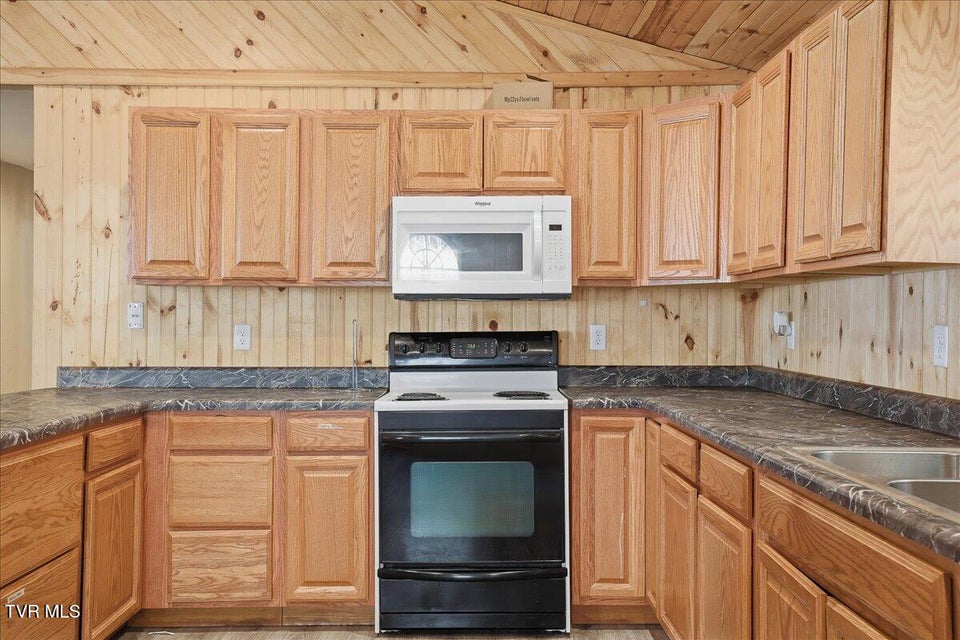 Photo #10: 313 Rogers Road