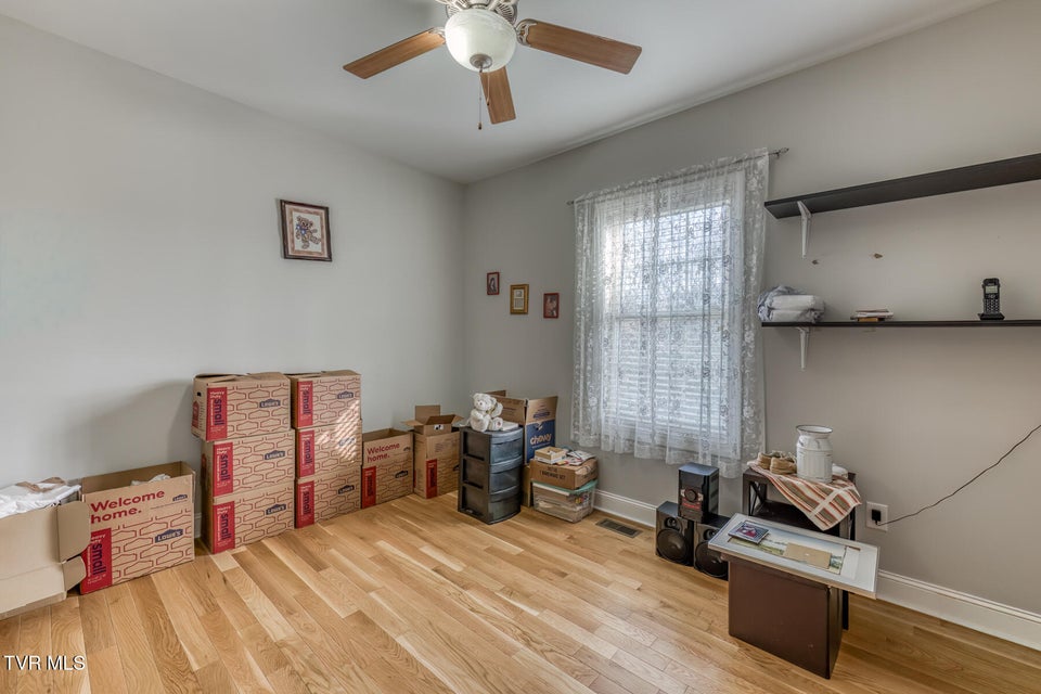 Photo #13: 1030 Old Stagecoach Road