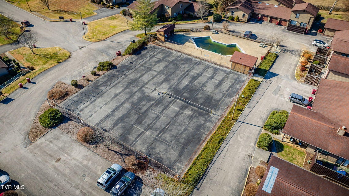 Photo #37: 516 Plymouth Road