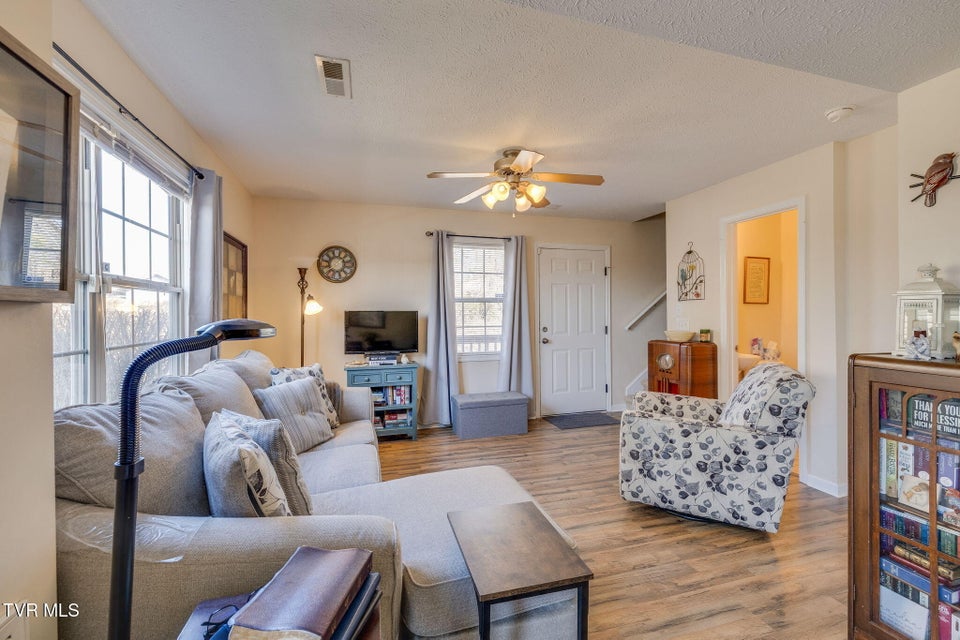 Photo #7: 516 Plymouth Road