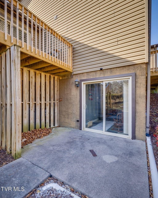 Photo #29: 516 Plymouth Road