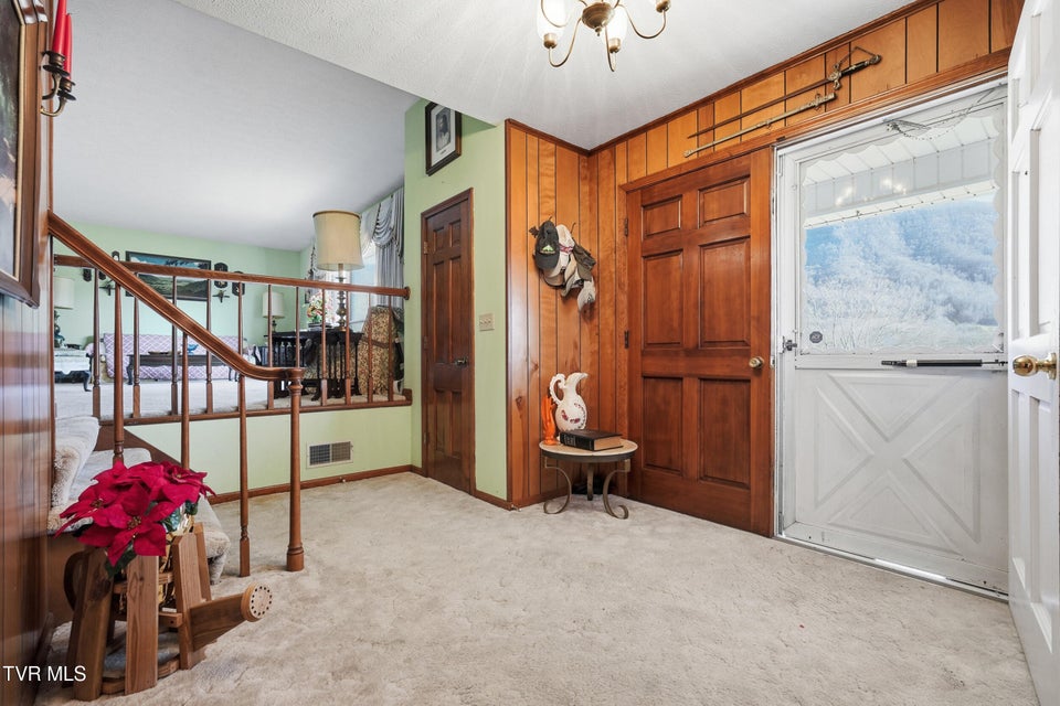 Photo #8: 5831 Powell Valley Road