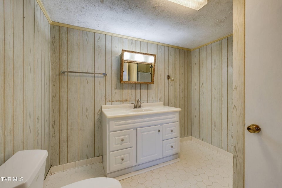 Photo #30: 124 Echo Ridge Road