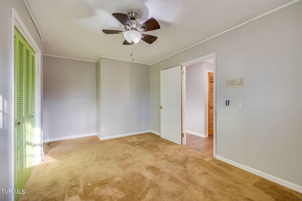 Photo #36: 124 Echo Ridge Road