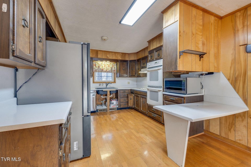 Photo #12: 124 Echo Ridge Road