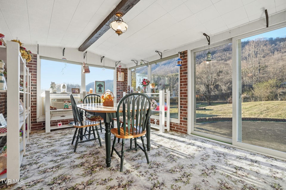 Photo #21: 5831 Powell Valley Road