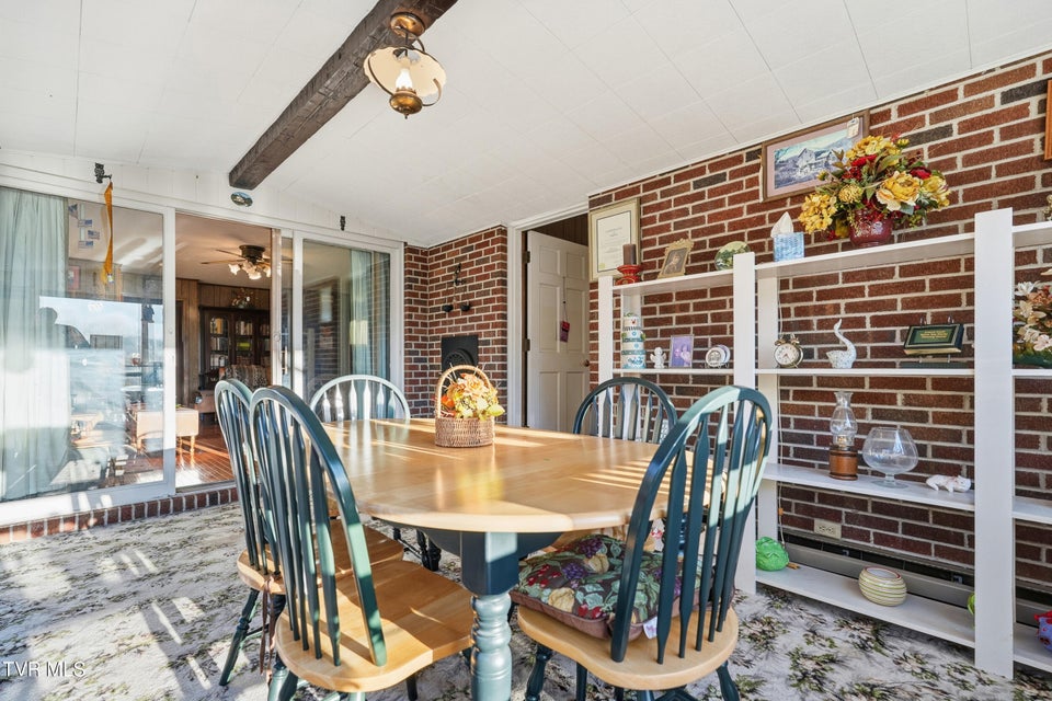 Photo #22: 5831 Powell Valley Road