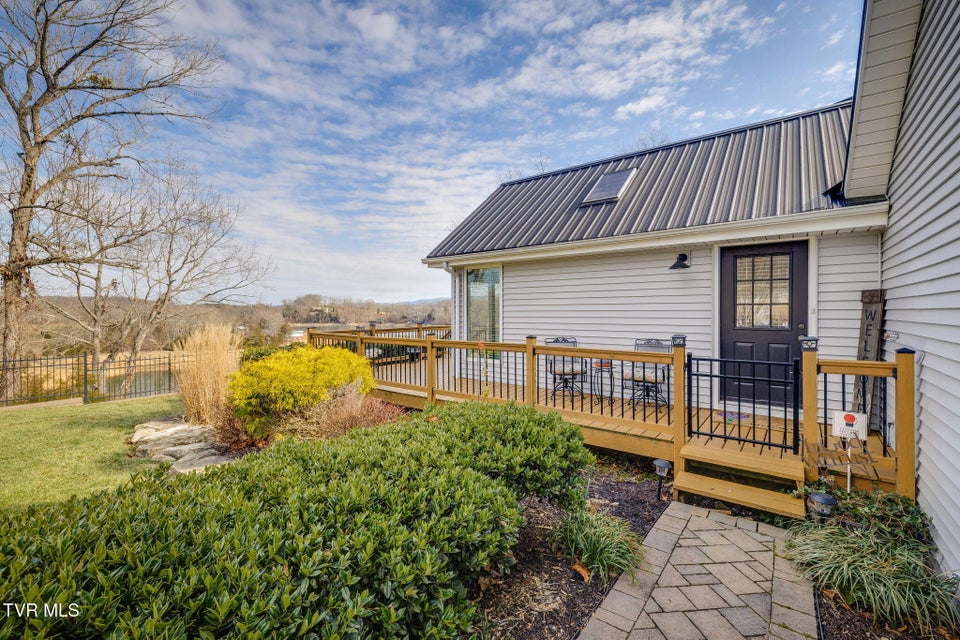 Photo #39: 512 Hideaway Farm Road