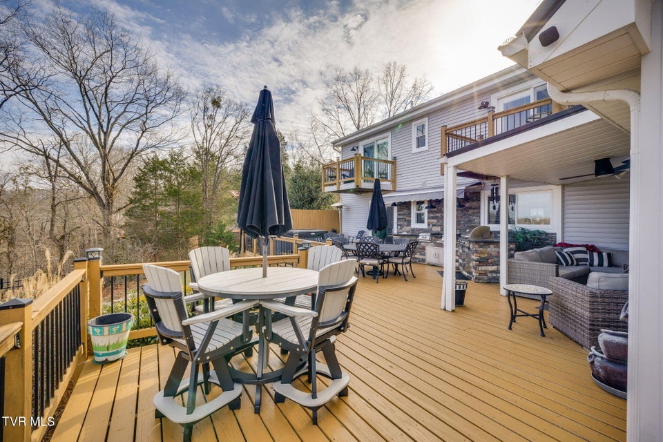 Photo #41: 512 Hideaway Farm Road