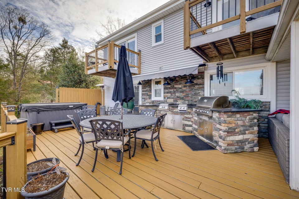 Photo #42: 512 Hideaway Farm Road