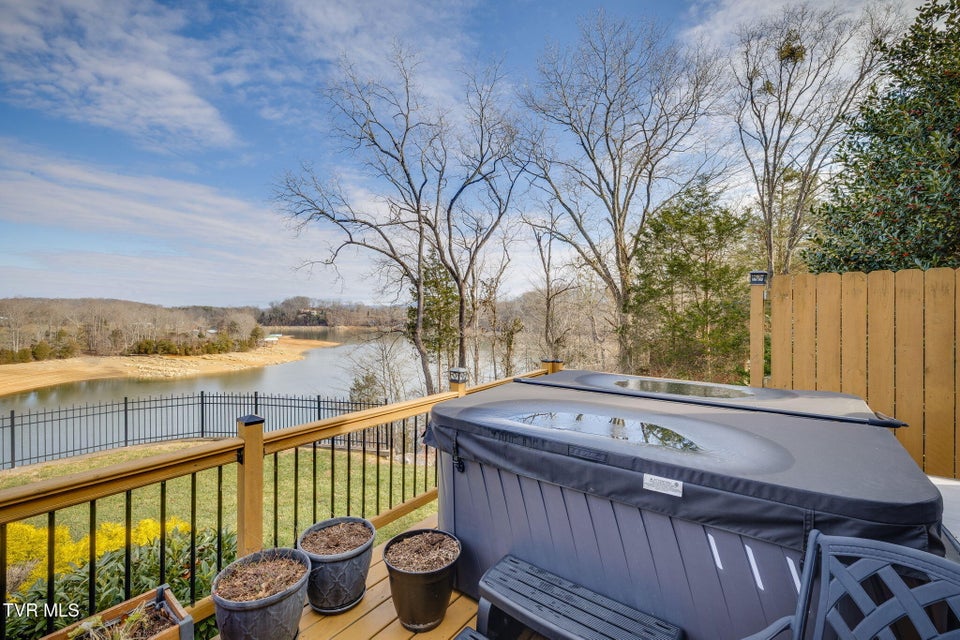 Photo #45: 512 Hideaway Farm Road