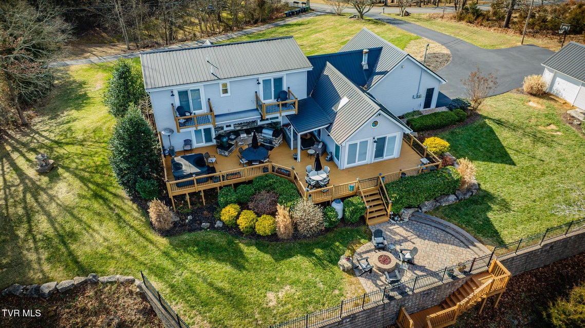 Photo #54: 512 Hideaway Farm Road