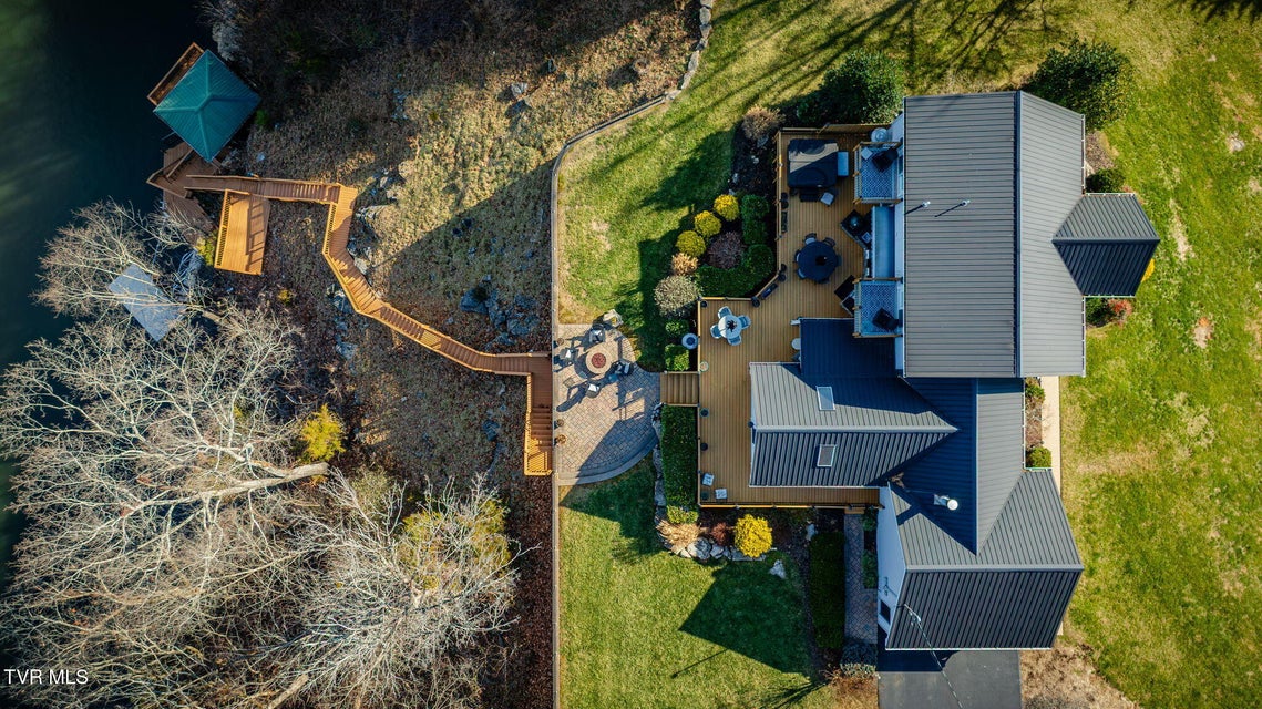 Photo #57: 512 Hideaway Farm Road