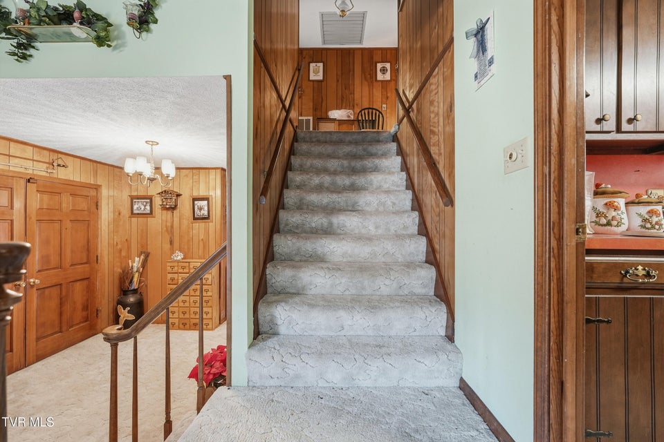 Photo #25: 5831 Powell Valley Road