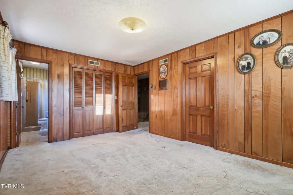 Photo #31: 5831 Powell Valley Road