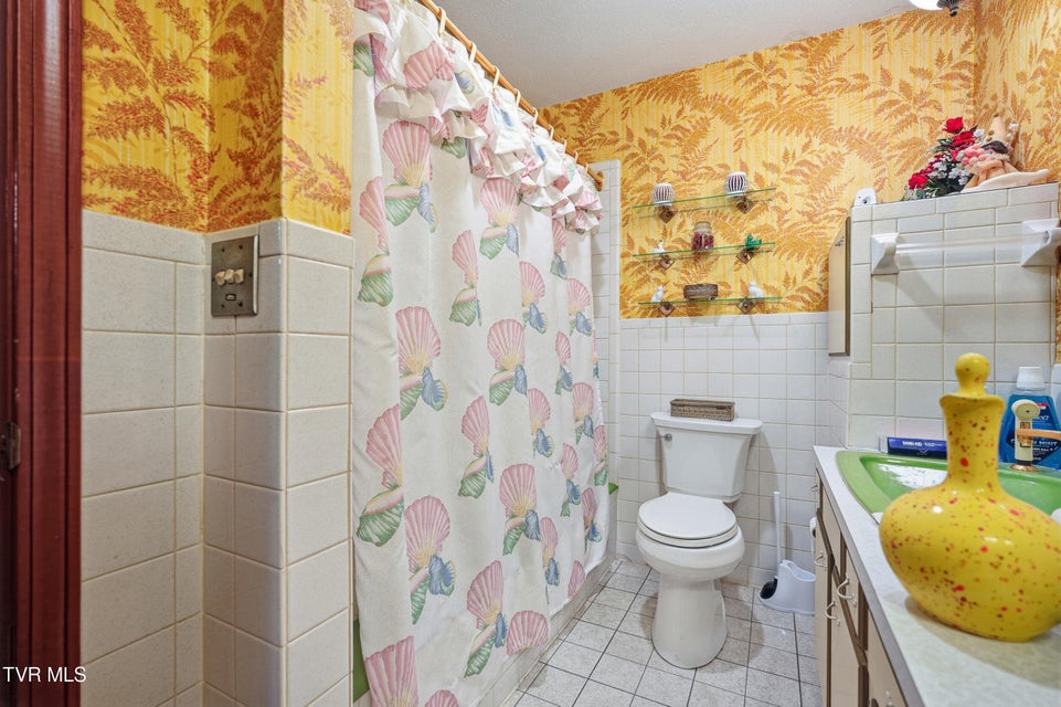 Photo #34: 5831 Powell Valley Road