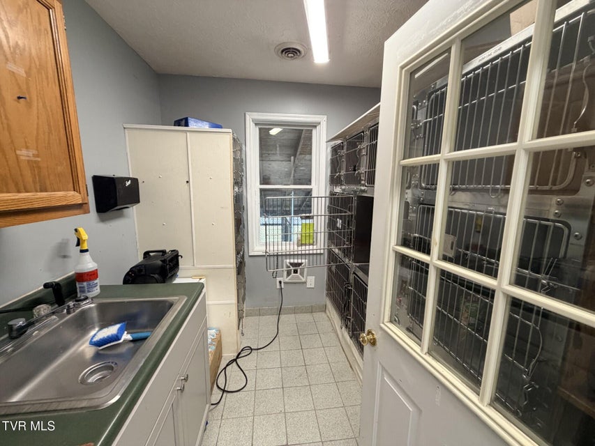 Photo #29: 404 Hurricane Road