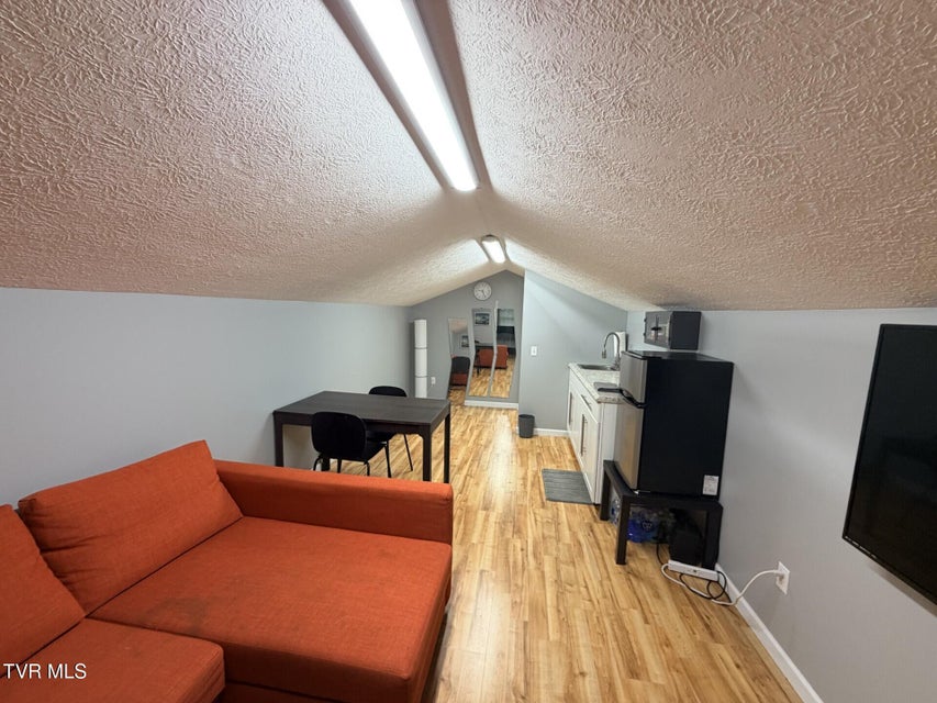 Photo #33: 404 Hurricane Road