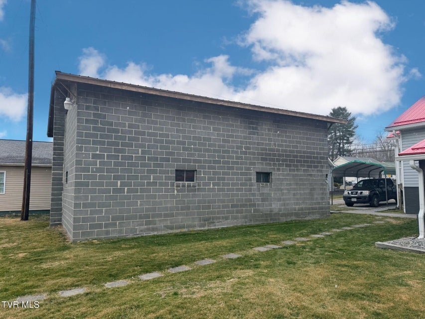 Photo #37: 404 Hurricane Road