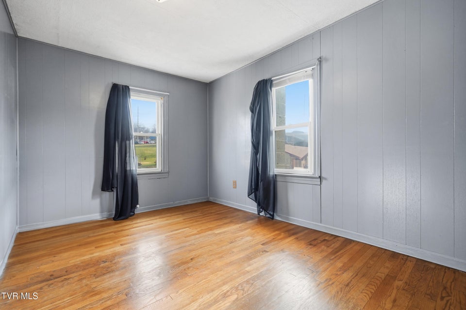 Photo #21: 1501 Kentucky Avenue