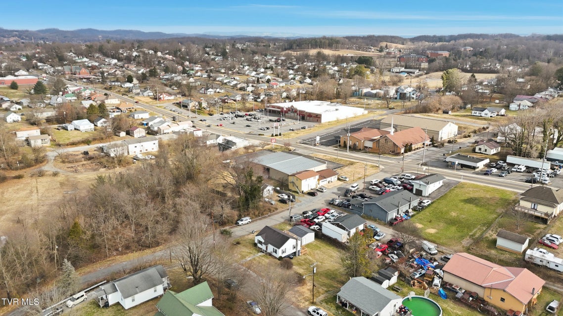 Photo #39: 1501 Kentucky Avenue