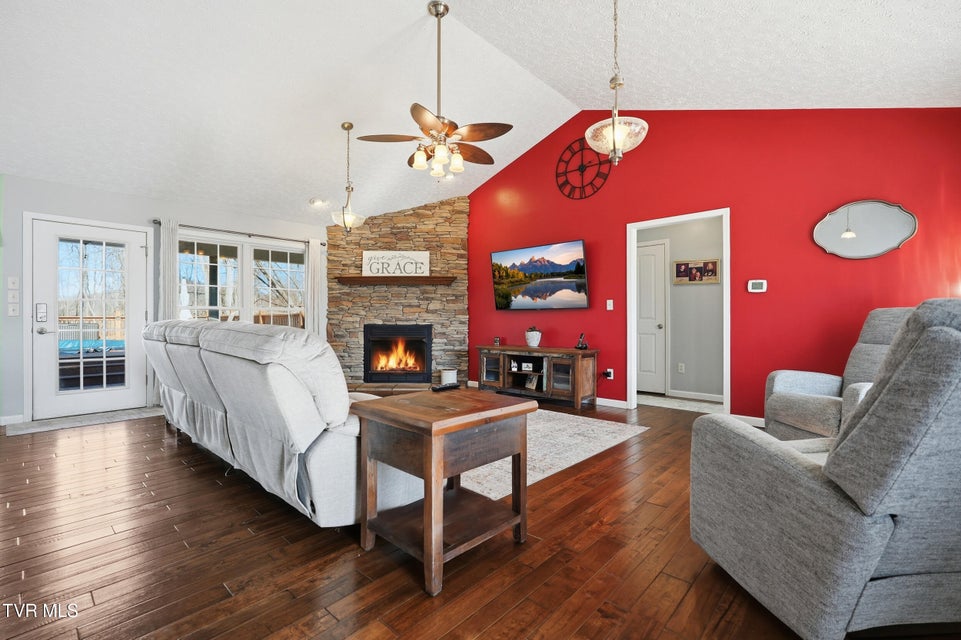 Photo #8: 104 Wise Lane