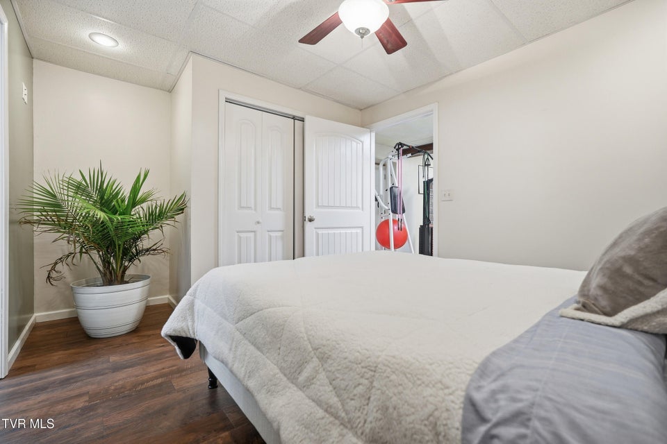 Photo #34: 104 Wise Lane