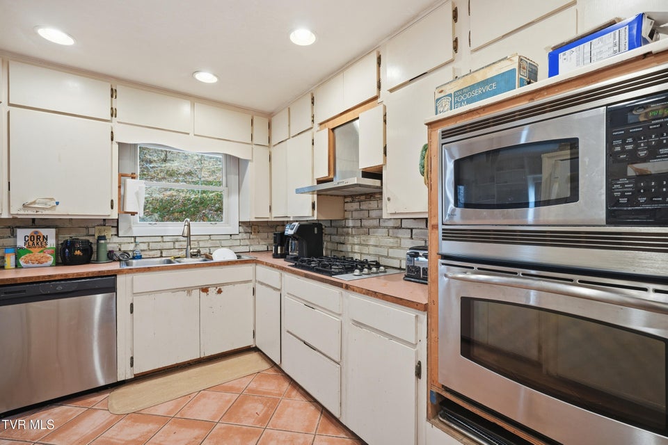 Photo #13: 11132 Toole Creek Road