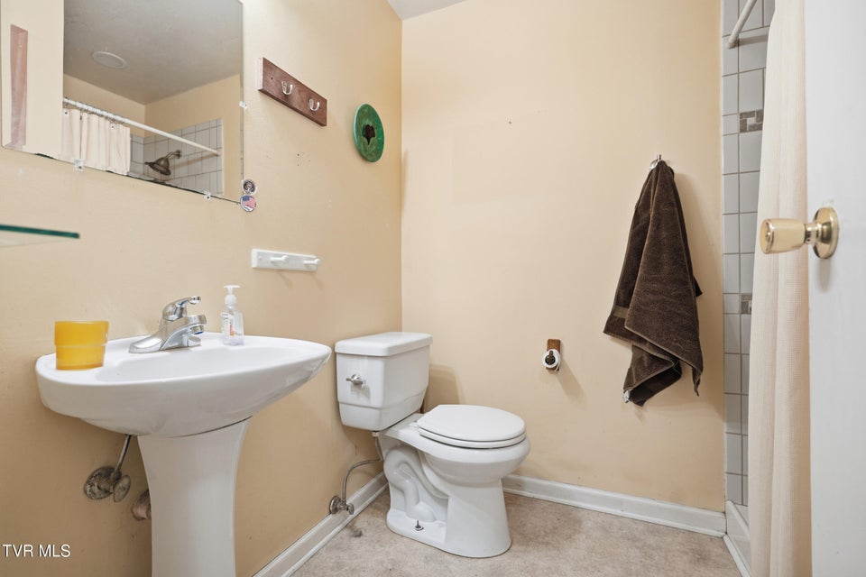 Photo #16: 11132 Toole Creek Road