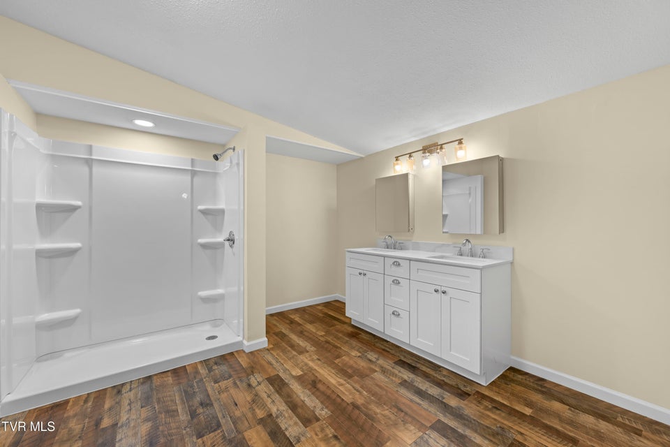 Photo #18: 300 Carson Springs Road