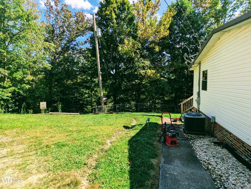 Photo #12: 188 Boggs Hill