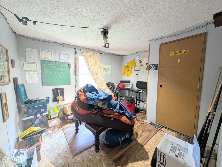 Photo #23: 188 Boggs Hill