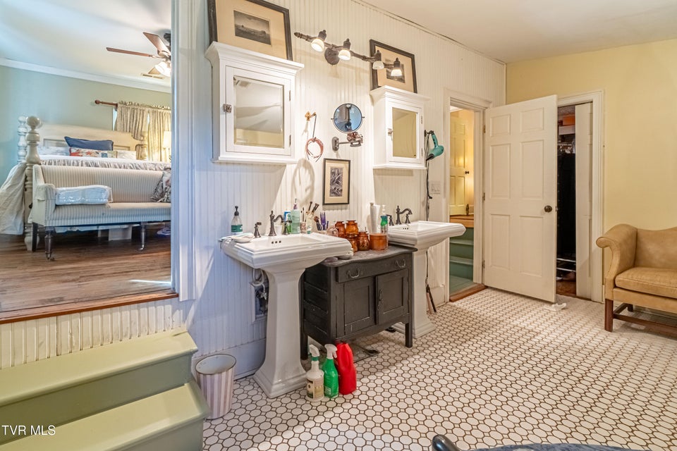 Photo #37: 22601 Green Springs Church Road