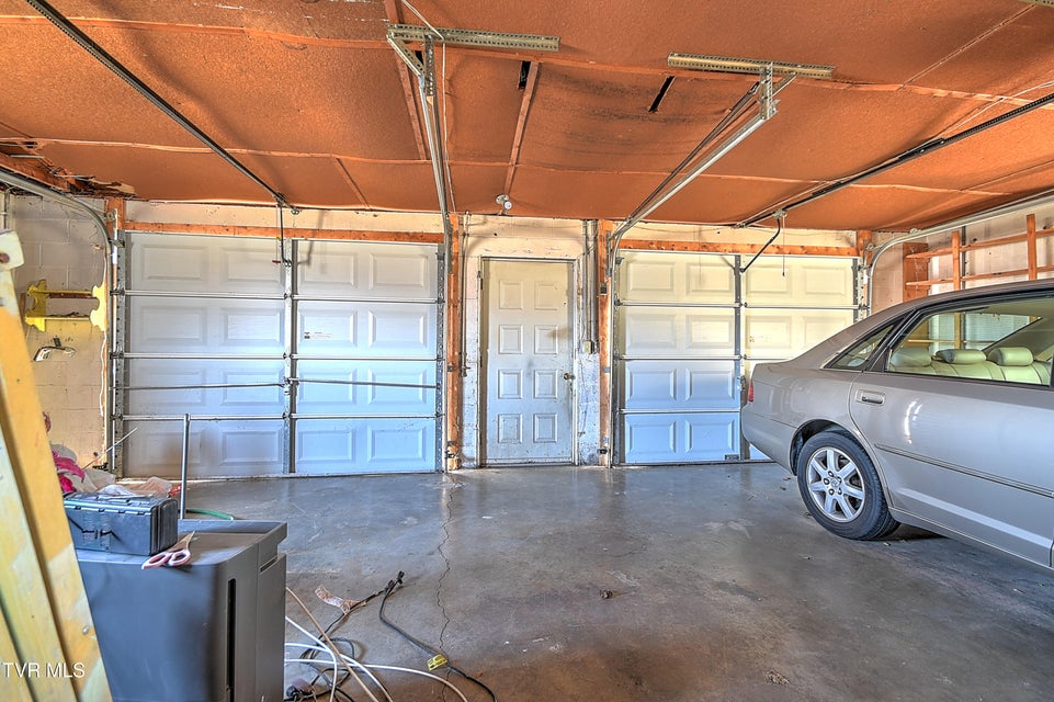 Photo #19: 481 Knobview Road