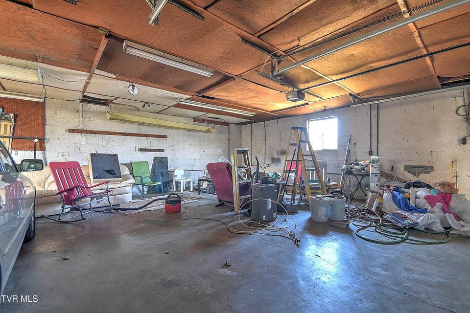 Photo #20: 481 Knobview Road