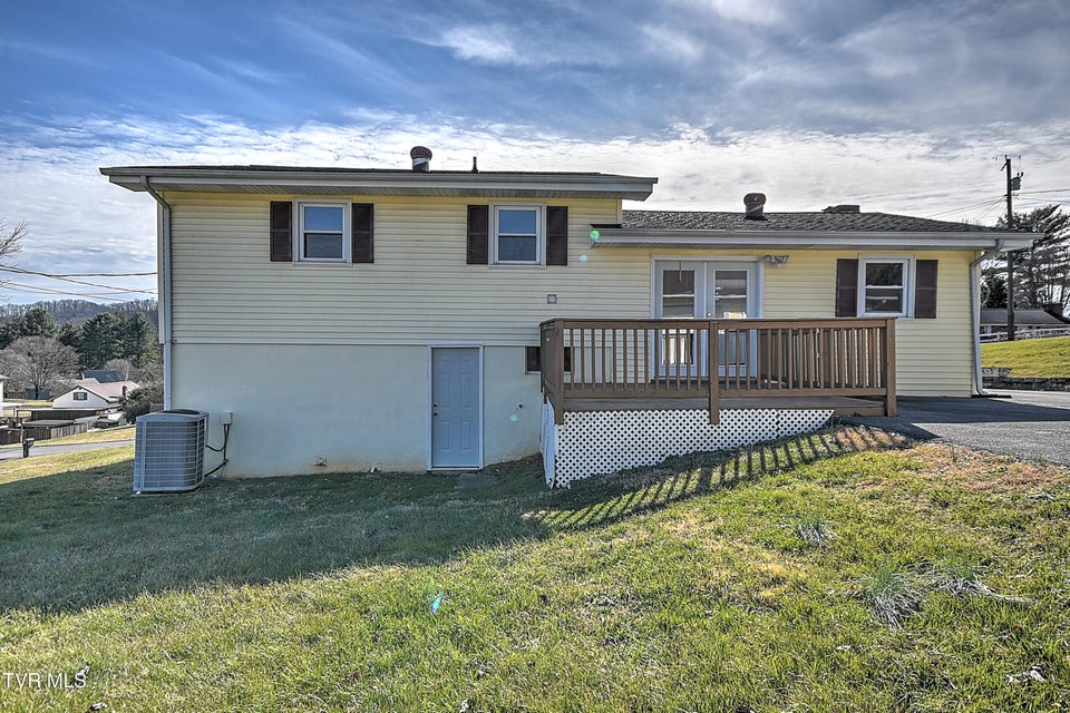 Photo #6: 481 Knobview Road