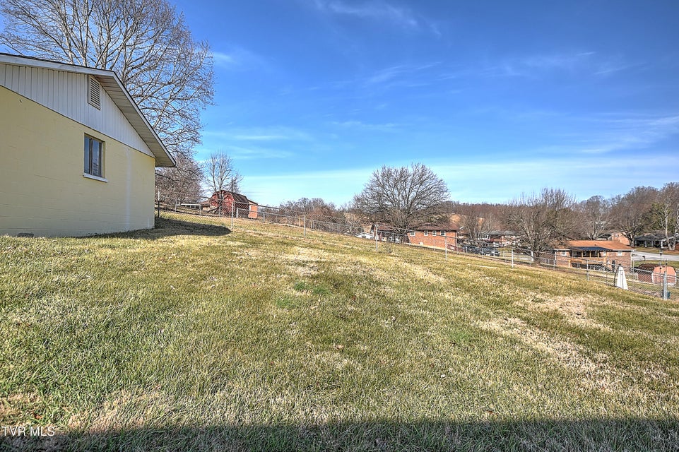 Photo #7: 481 Knobview Road