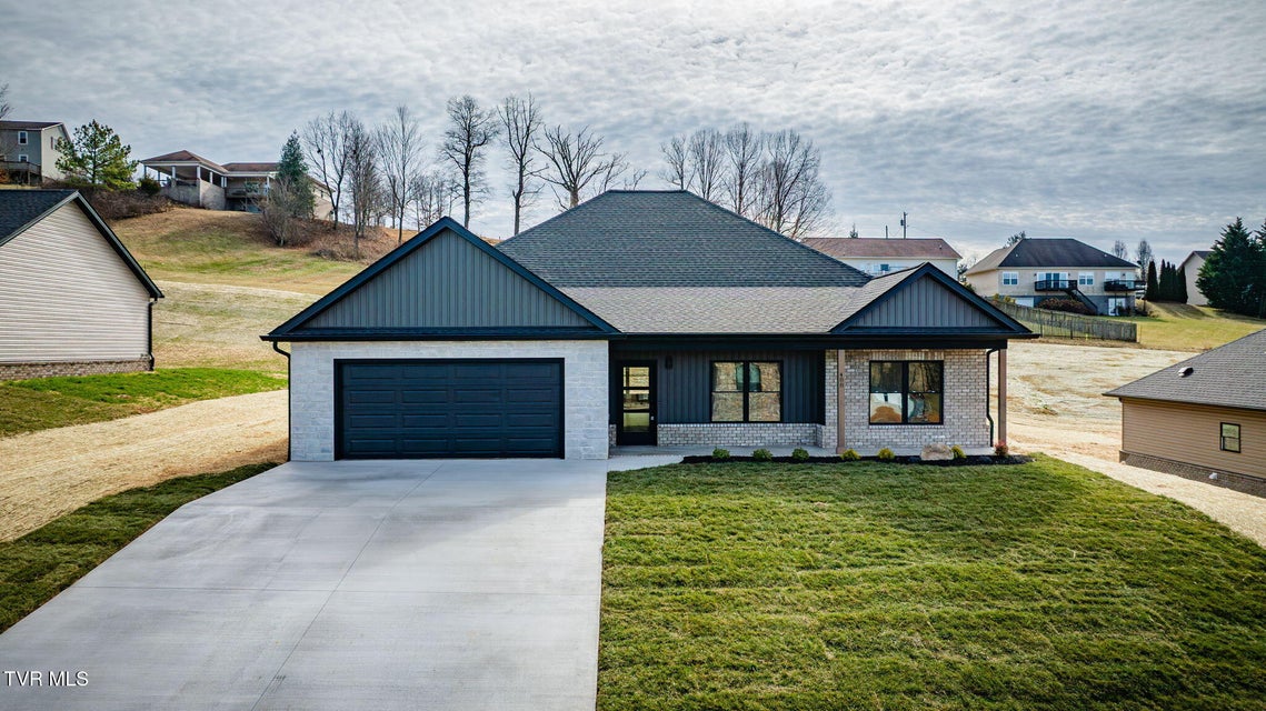 Photo #2: 488 Middays Rest